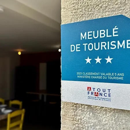 Du Puits Olivier 10 Personne Chaleureux 3 Etoiles 度假居 *