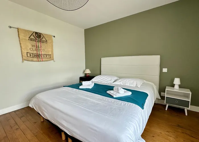 Du Puits Olivier 10 Personne Chaleureux 3 étoiles Сasa de vacaciones