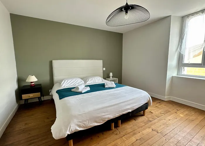 Du Puits Olivier 10 Personne Chaleureux 3 étoiles Airvault