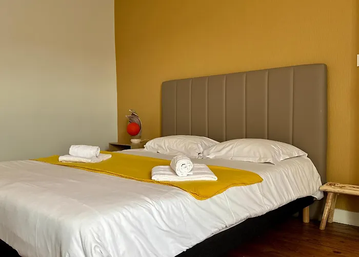 Du Puits Olivier 10 Personne Chaleureux 3 étoiles Сasa de vacaciones